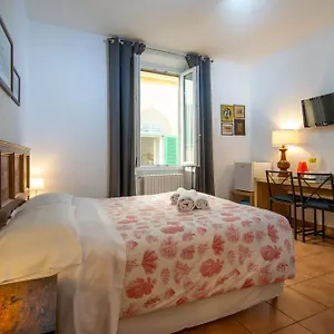 2* Πανσιόν Althea
